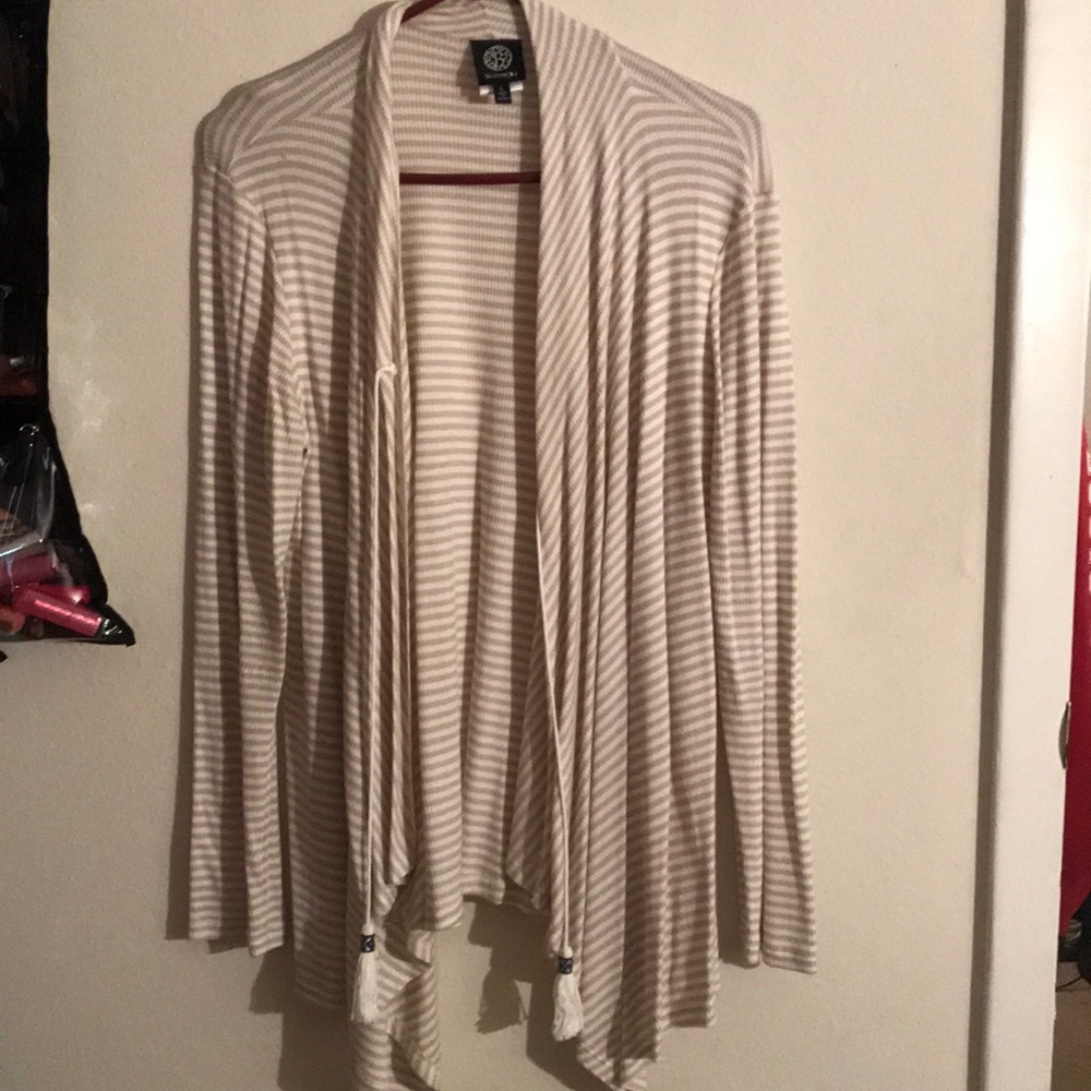 Super cute comfy cardigan